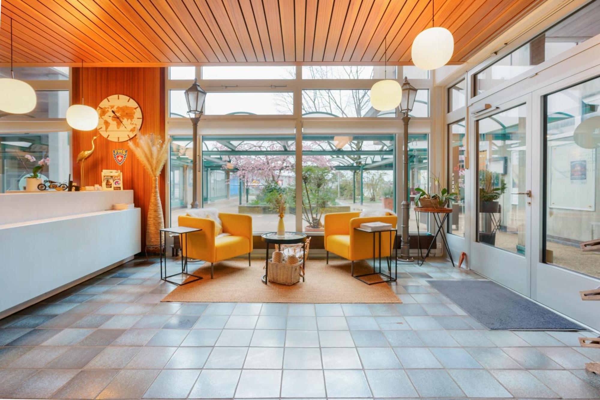Hotel Du Grand-Pre Marly-le-Grand Eksteriør bilde