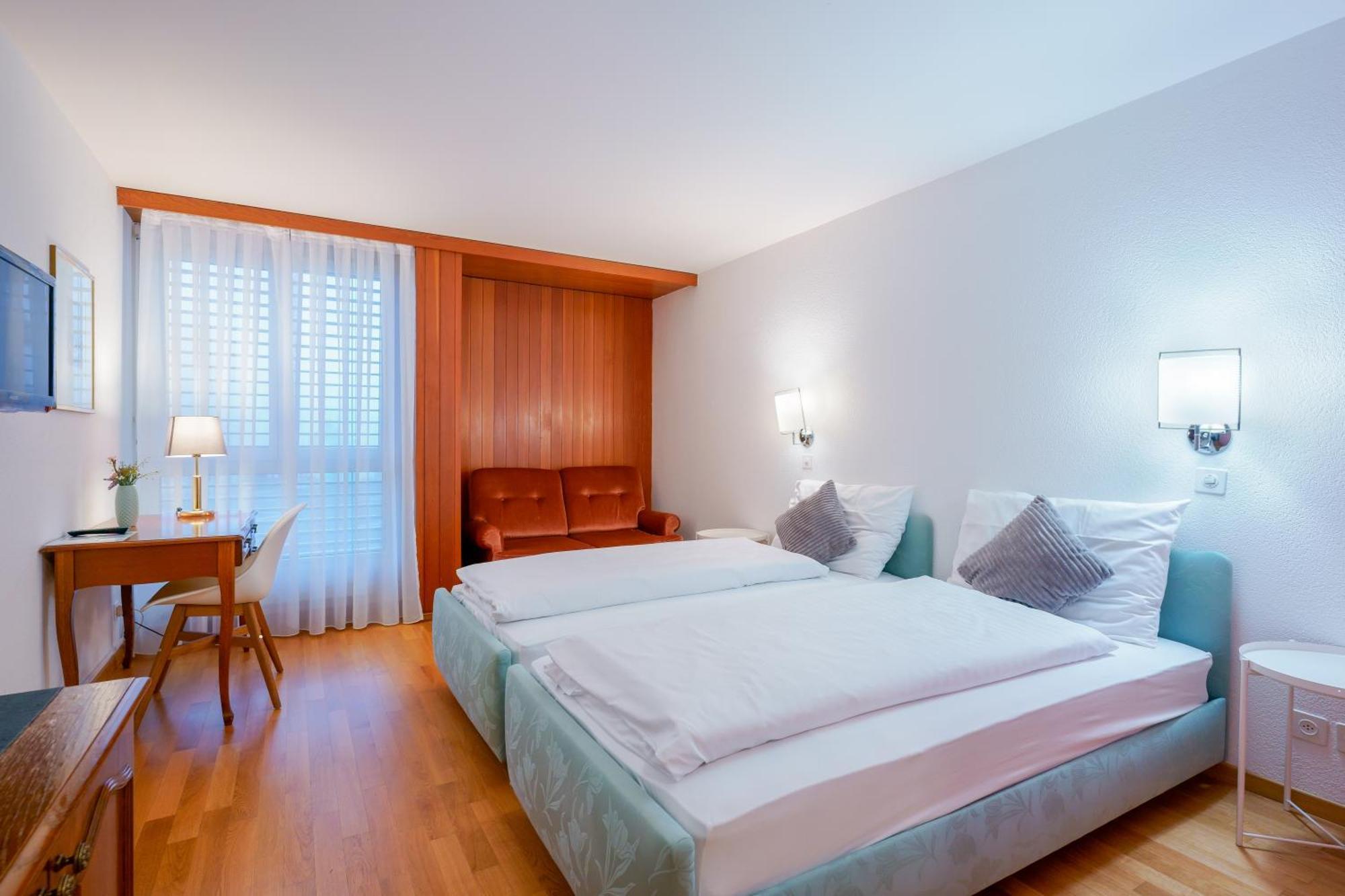 Hotel Du Grand-Pre Marly-le-Grand Eksteriør bilde