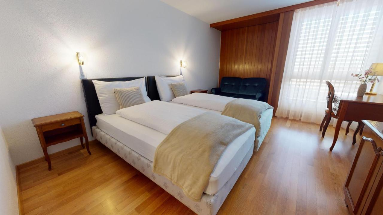 Hotel Du Grand-Pre Marly-le-Grand Eksteriør bilde