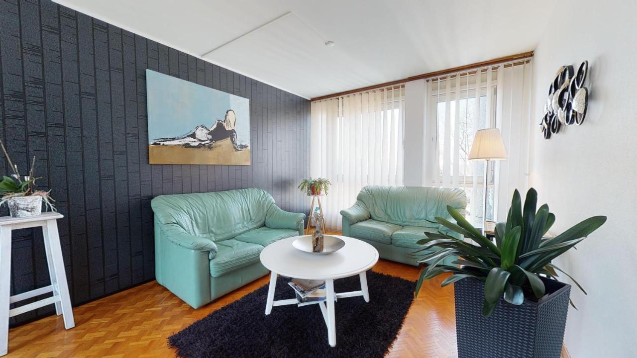 Hotel Du Grand-Pre Marly-le-Grand Eksteriør bilde