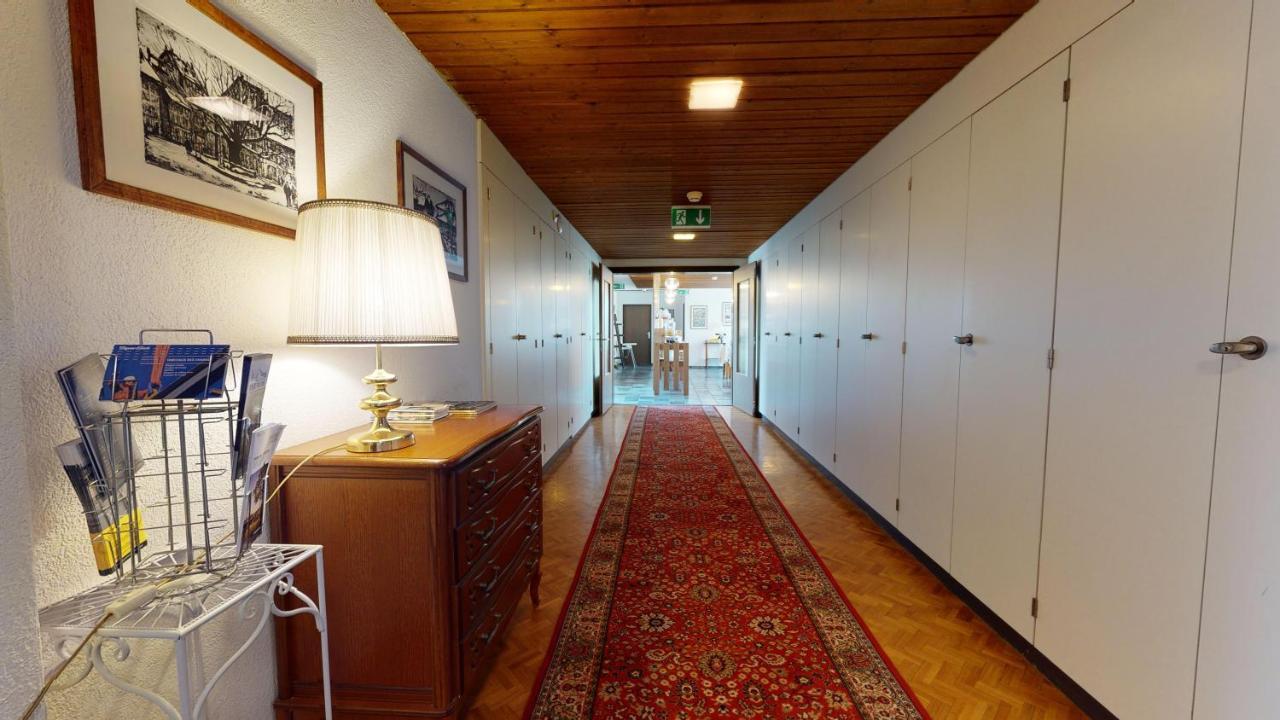 Hotel Du Grand-Pre Marly-le-Grand Eksteriør bilde